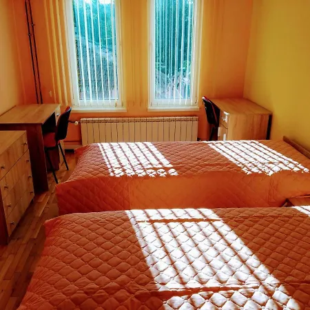 Casa de hóspedes Yellow House -Room Sófia
