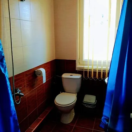 Yellow House -Room